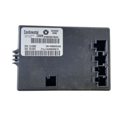 Dodge charger 2017 перед сторона права модулі комфорту фото №1