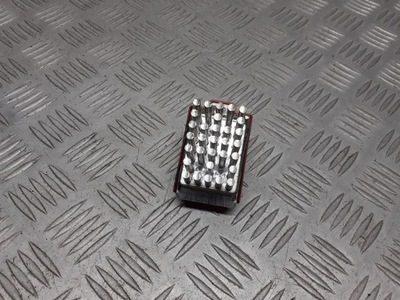 Резистор резистор вентилятор audi a3 8l 1j0907521 фото №1