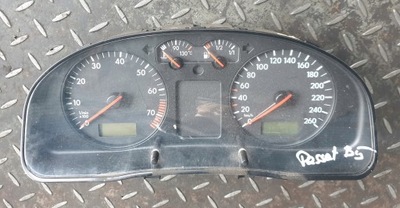 ПРИБОРНАЯ ПАНЕЛЬ VW PASSAT B5 1.8 3B0919861B