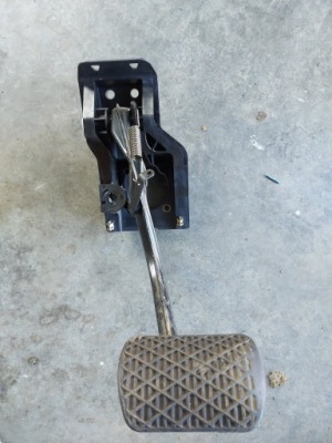 Педаль гальма mercedes w220 a2202900619 фото №1