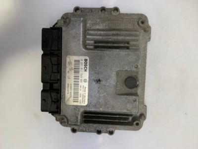 Бортовий комп'ютер двигуна renault 0281011549 8200310863 фото №1