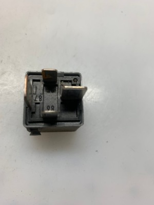 Реле mercedes a0025422619 фото №1