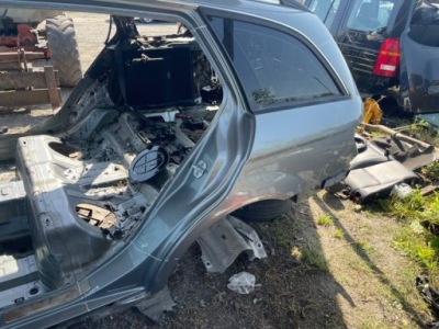 Mercedes w204 kombi четверть крыло левый задняя 792 фото №1