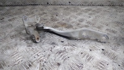 Петля капот левый toyota aygo фото №1