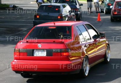 Спойлер спойлер na кришка vw vento tfb тюнінг фото №1