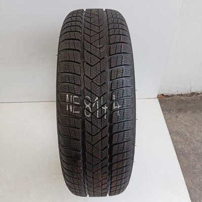 NEUMÁTICO 225/60/18 PIRELLI SOTTOZERO 3 (NE8144)  