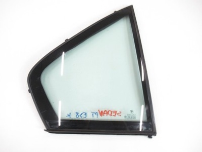 Скло права правий задня bmw e38 as2 фото №1