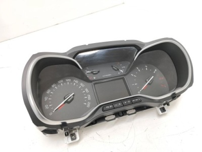 Citroen berlingo 2019 счетчик / спидометр фото №1