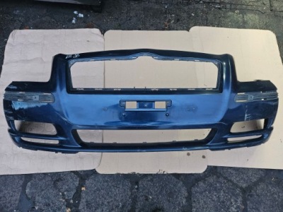 Toyota avensis t25 03-06 бампер перед 8p4 фото №1