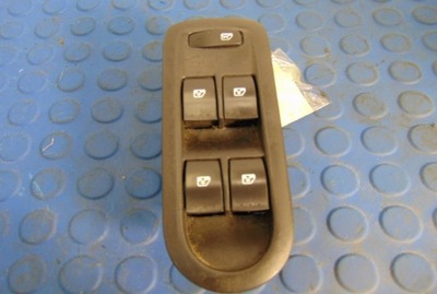 Renault scenic ii переключатель окон 156018070c фото №1