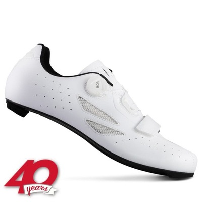 Buty rowerowe LAKE CX218 CARBON z 890PLN 44