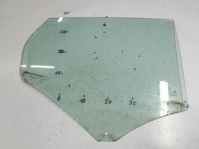 Volvo v40 ii 13r скло двері права задня задня фото №1