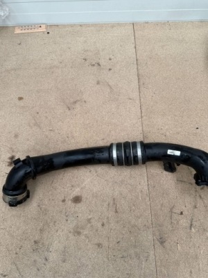 Bmw f20 f22 f30 f32 f36 g11 g30 труба шланг turbo 8601684 фото №1