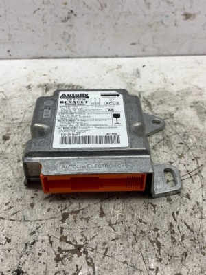 Блок керування подушка безпеки renault master ii 8200381668a фото №1