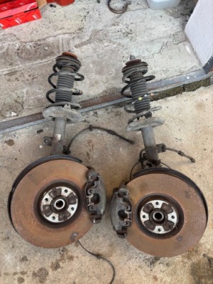 Амортизаторна стійка правий перед амортизатор поворотний кулак ступиця 2.0hdi citroen ds5 2063 фото №1