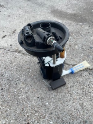 Насос пального volvo 30792745 фото №1