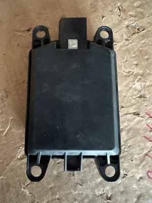 Радар датчик distronic citroen peugoet 9852761080 фото №1