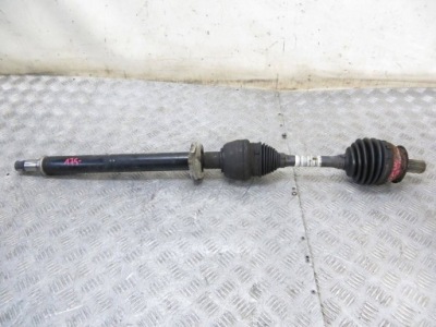 Mercedes w246 1.8 приводной вал правая перед a2463303200 фото №1