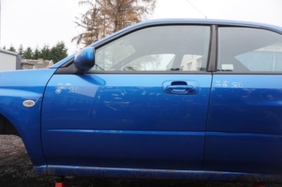 Subaru impreza gg gd двері ліва передні 02c niebieskie фото №1