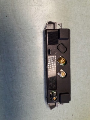 Audi a5 усилитель антенны фото №1