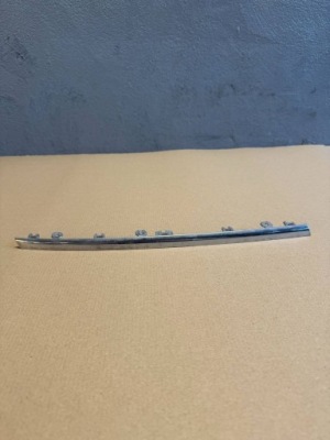 Молдинг решётка решетка бампера vw touareg 7p6853768a фото №1