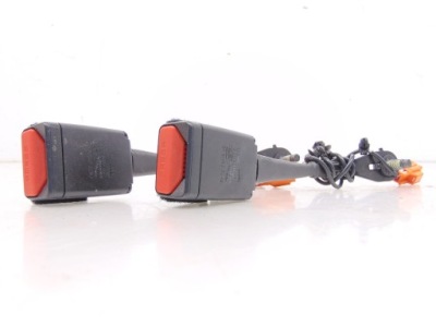 Клипса пряжка поперечина jaguar xe xf fk7261208ad фото №1