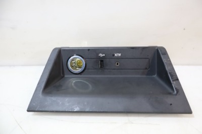 Роз'єм з'єднувач aux in usb skoda fabia iii фото №1