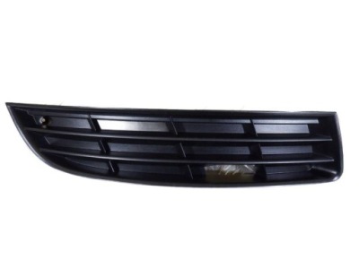 Vw passat b6 решітка бампера права 3c0853666 фото №1