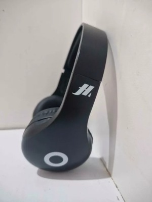 SŁUCHAWKI NA BLUETOOTH