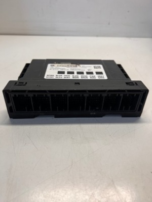 Модуль комфорта opel оригинальный номер 13506998 фото №1