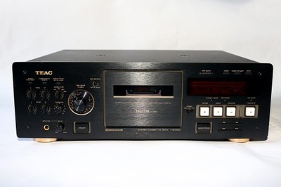 Magnetofon kasetowy Teac V-8030S