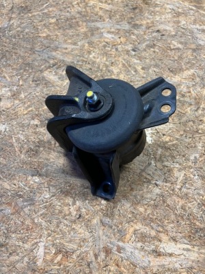 Подушка двигателя sportage iv 1.6 t-gdi 21810-f1000 фото №1