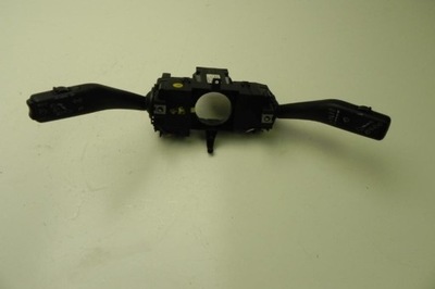 Перемикачі skoda rapid nh3 6ra953501k 2014 фото №1