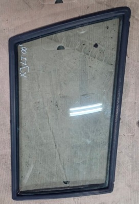 Jeep cherokee xj 88-01 скло ліва задня фото №1