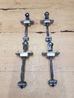 Обмежувач двері перед subaru forester iii фото №1