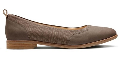 Baleriny Clarks Alice Ivy brązowe skórzane 41