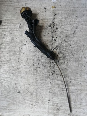 3796 trafic vivaro 2.0dci кришка заливної щуп оливи фото №1