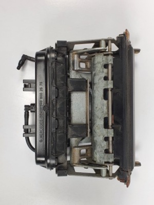 Ручка кришки задній mercedes w140 1408002675 фото №1