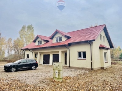 Dom, Nowe Wągrodno, Prażmów (gm.), 292 m²