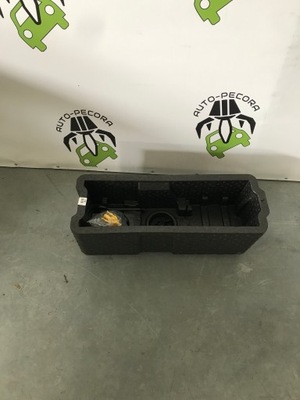 Kia rio iv v 2017- вкладыш багажника 09149-h8900 фото №1