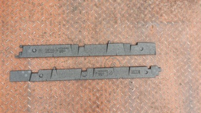 Bmw оригінальний номер 51777184424 пінополістирол поріг фото №1