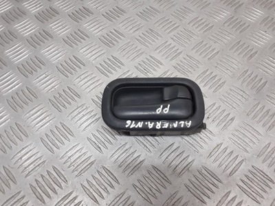 Ручка правая передняя внутренняя nissan almera n16 фото №1