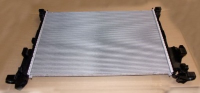 Оригинальный номер renault радиатор 214106419r do renault trafic 19- 2.0dci фото №1