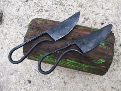 Ręcznie kuty nóż, nóż z kutego żelaza, nóż Viking, rzeźba steampunk, sztuka