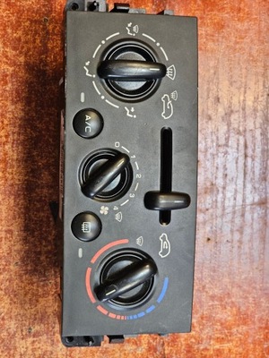 Панель управление обдув peugeot 207 69910002 фото №1