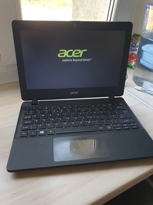 Laptop Acer ES1-131 11,6 " Intel Pentium Quad-Core 8 GB RAM