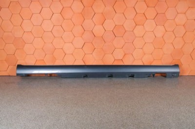 Audi a8 d4 4h молдинг накладка порог правая lx7r фото №1