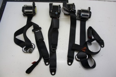 Ремені безпеки комплект alfa romeo gt фото №1