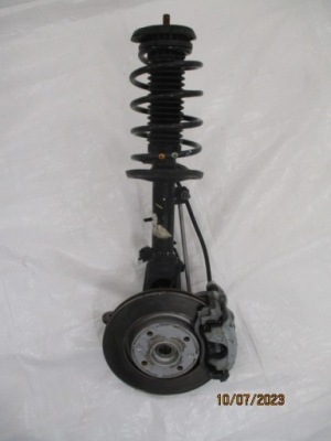 Peugeot 2008 1.6 амортизационная стойка поворотный кулак амортизатор правый фото №1