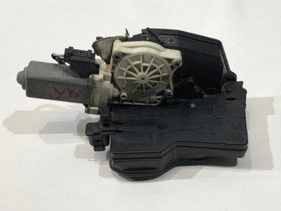 Bmw 7 e65 замок двері правий задня задній доводчик фото №1